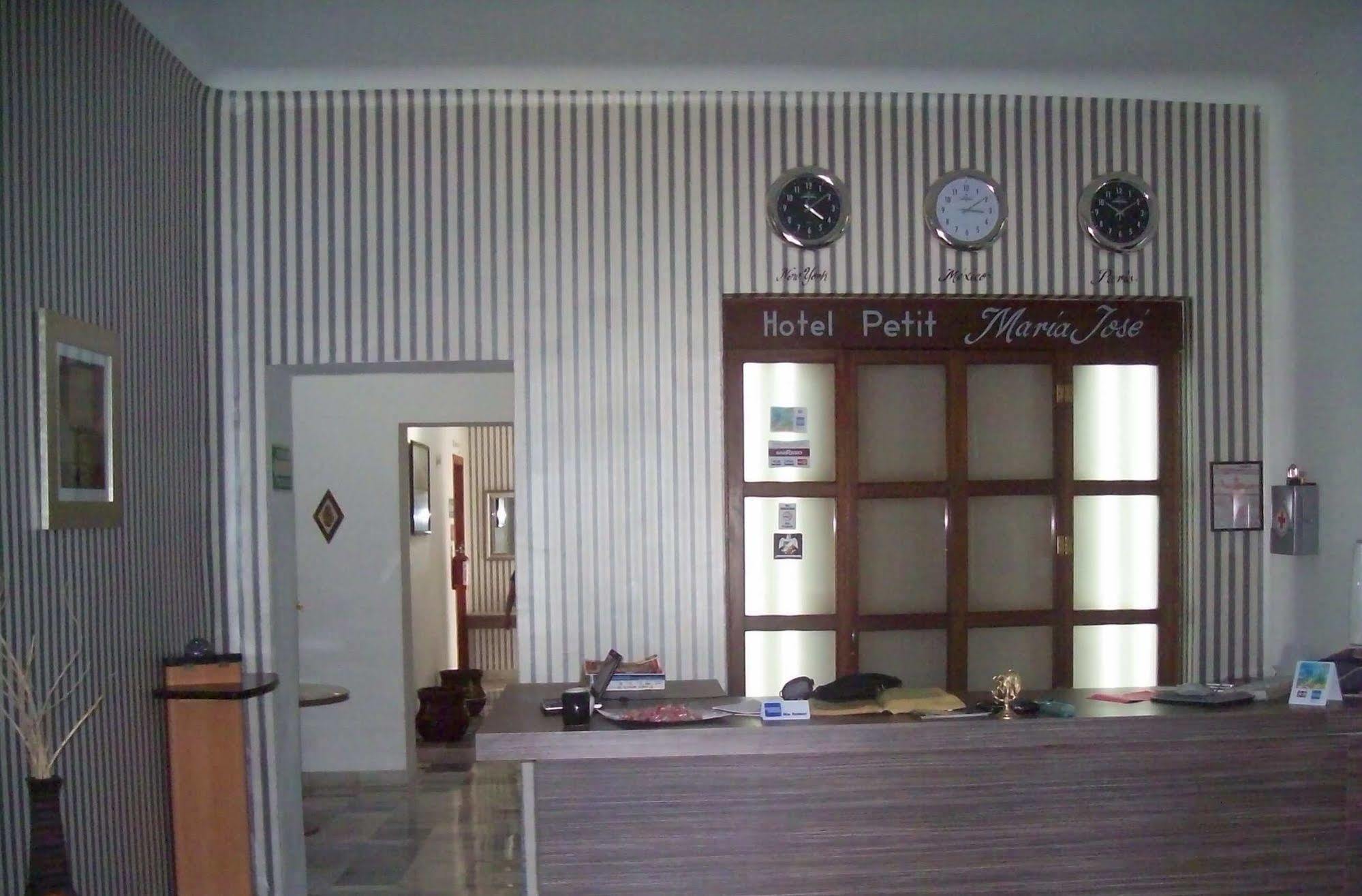 Hotel Casona גואדלחארה מראה חיצוני תמונה